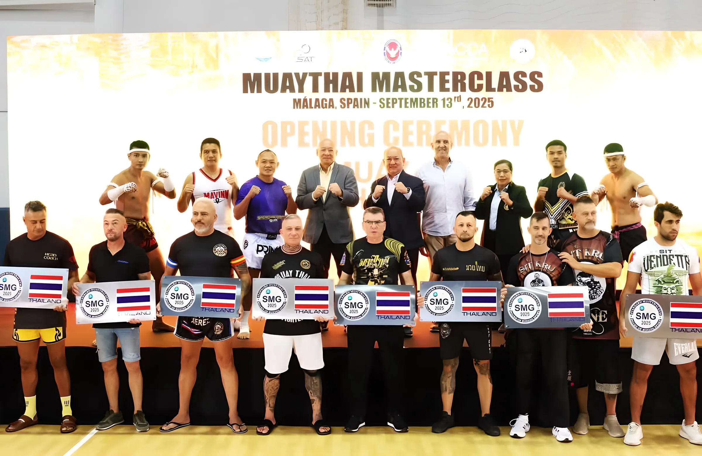 Ceremonia de los clubes certificados por Tailandia